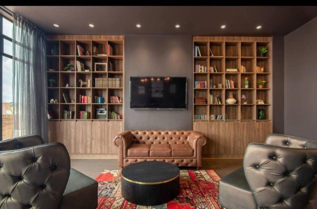 Luxury Apartment With Amenities In Chico Bogotá Exteriör bild